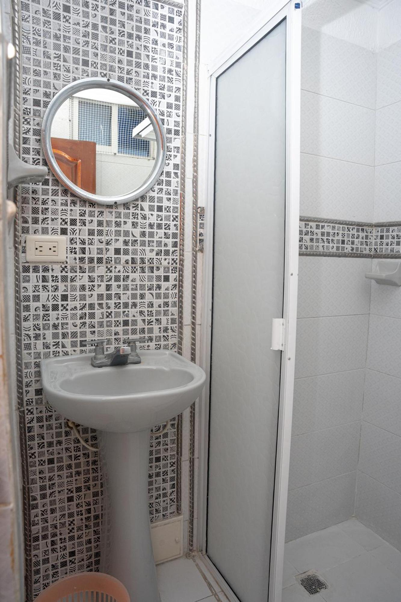 Hotel Med Cartagena Bagian luar foto