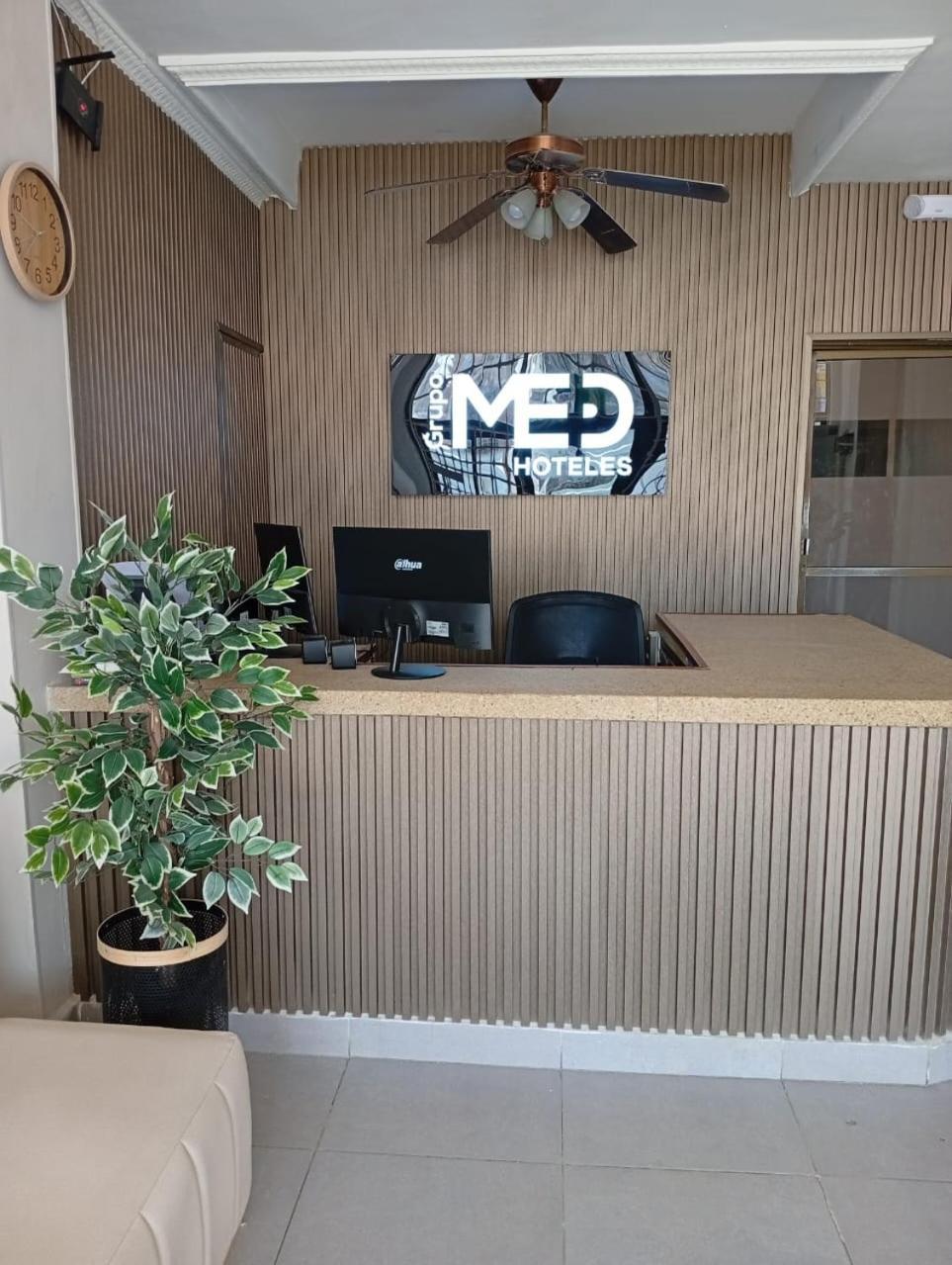Hotel Med Cartagena Bagian luar foto